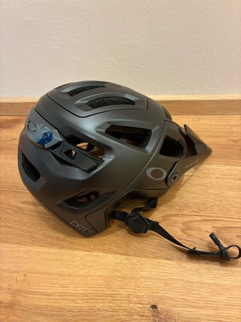 oakley DRT5 Maven MIPS schwarz 2025 bike usato — immagine 4 di 8