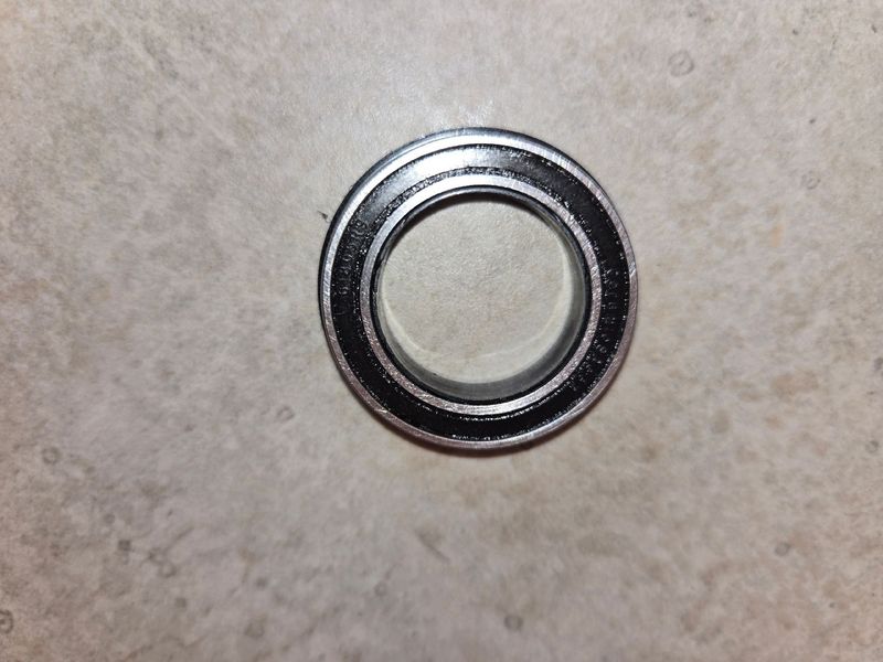 Używany Ceramicspeed bearings for shimano 24mm cranks 2024 Drivetrain & Pedals