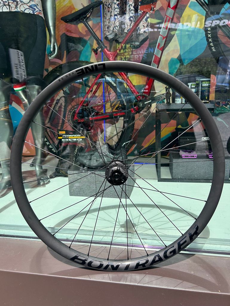Gebrauchtes Bontrager pro Line 30 2025 bike — Bild 3 von 7
