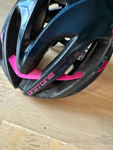 Brugt Kask protone 2023 bike — billede 3 af 6
