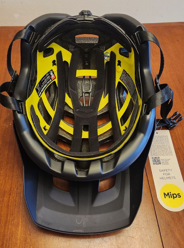 Used MET Terranova MIPS 2024 bike — image 5 of 5