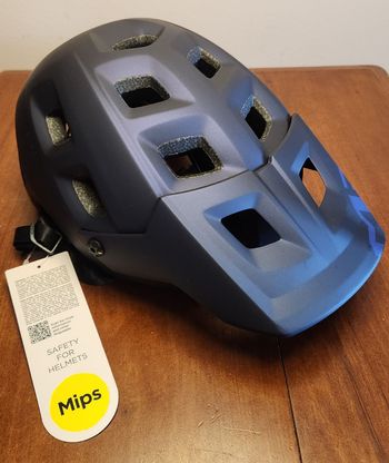Used MET Terranova MIPS 2024 bike — image 2 of 5