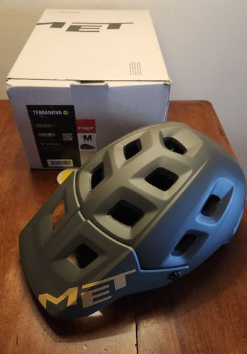 Used MET Terranova MIPS 2025 Cycling Accessories