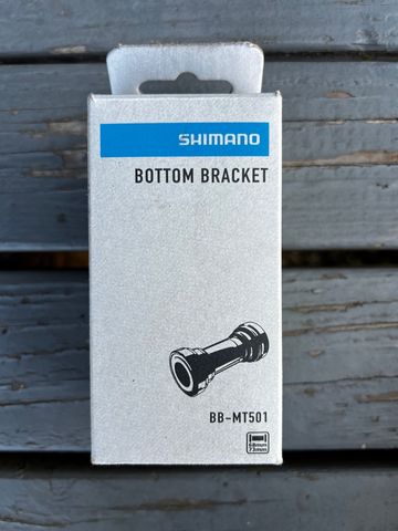 Used Shimano BB-MT501 bike — image 1 of 2