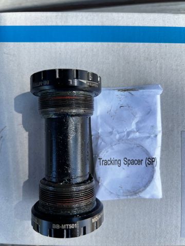 Used Shimano BB-MT501 bike — image 2 of 2