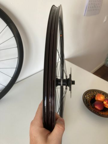 Brugt Giant SLR2 36mm Disc Carbon 2024 bike — billede 3 af 4