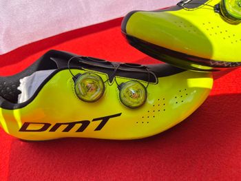 Used Dmt SCARPE  R1 YELLOW FLUO/BLACK bike — image 2 of 5