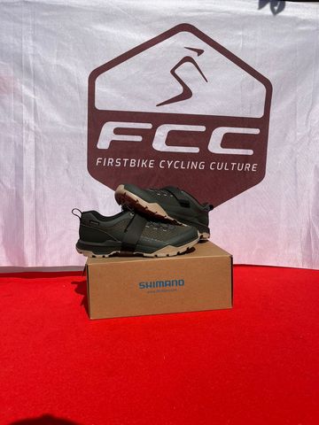 Used Shimano EX5 SH-EX500 Cycling Shoes