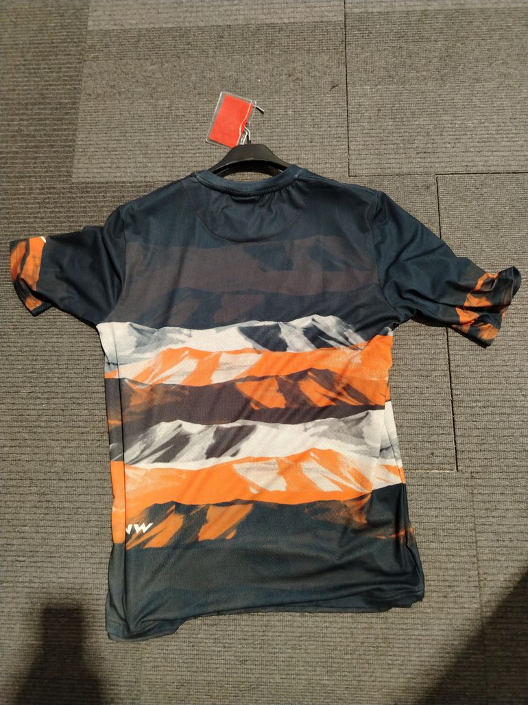 Brugt Northwave maglia maniche corte 2025 bike — billede 3 af 3