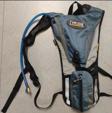 Camelbak 1, 5 litri 2009 bike d'occasion — image 1 sur 3