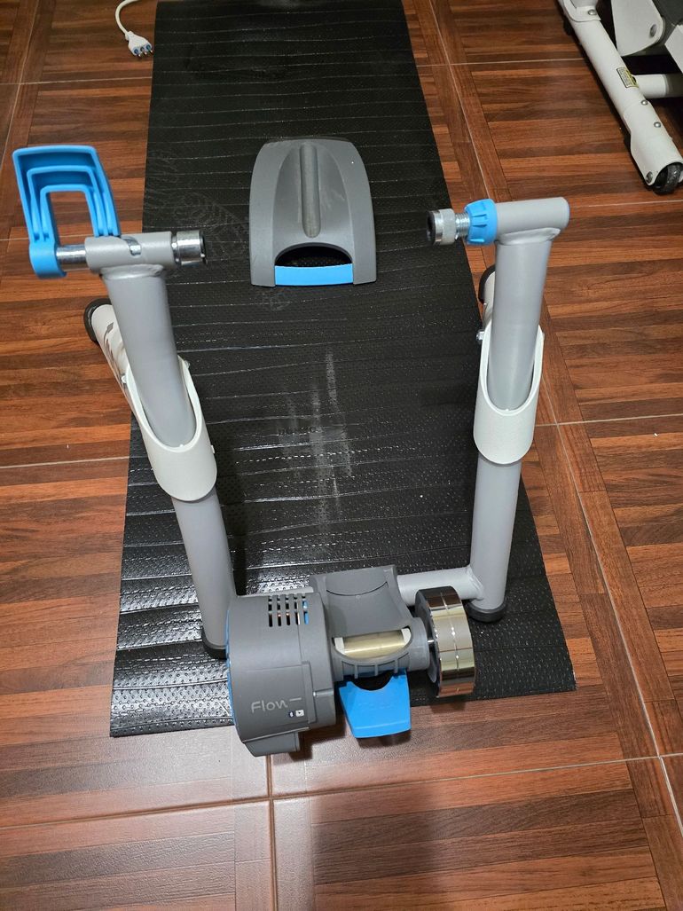 Used Tacx smart flow 2024 bike — image 2 of 3