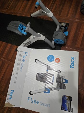Used Tacx smart flow 2024 Cycling Accessories