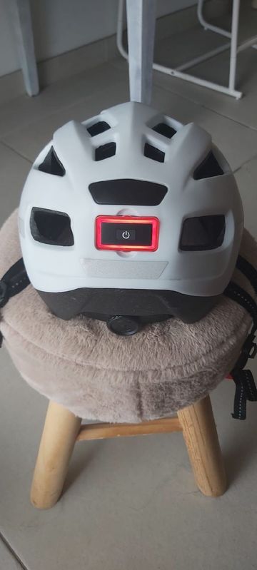 Used merkloos geen 2024 bike — image 3 of 4
