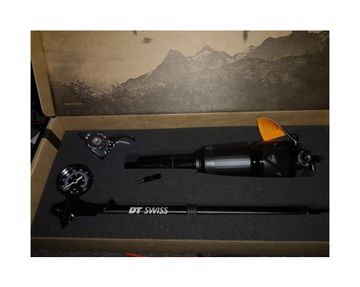 Używany Dt Swiss amortisseur DT SWISS R535 Rear Suspension