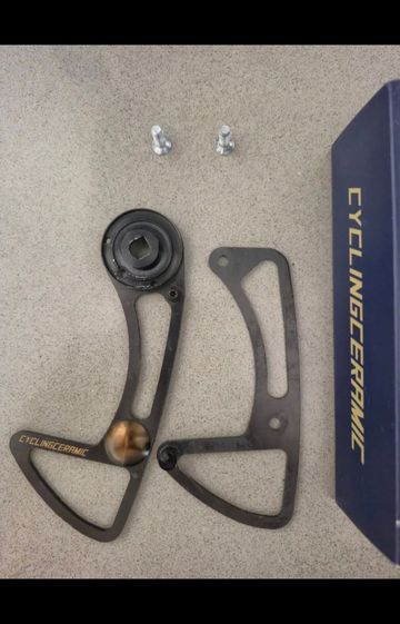 Używany Sram CYCLING CERAMIC 2022 Drivetrain & Pedals