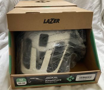 Lazer Jackal KinetiCore 2024 bike usato — immagine 8 di 8