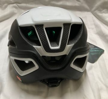 Używany Lazer Jackal KinetiCore 2024 bike — zdjęcie 4 z 8