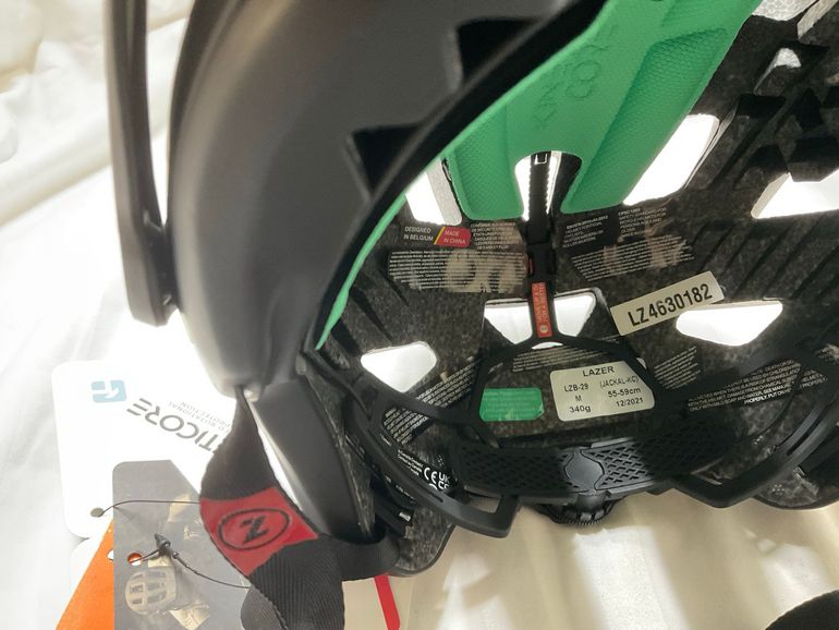 Lazer Jackal KinetiCore 2024 bike usato — immagine 5 di 8