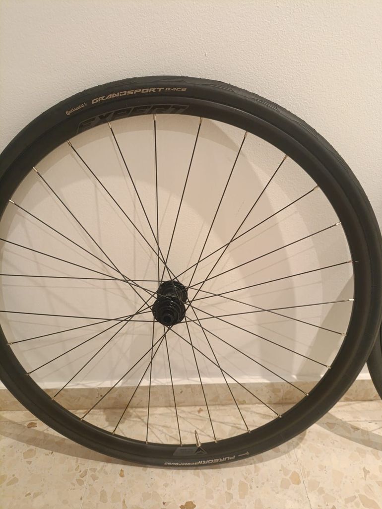 Used Merida Expert SL 2022 bike — image 3 of 4