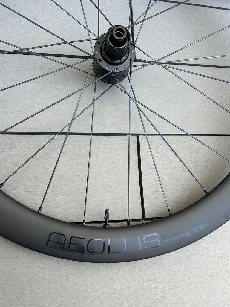 Used Bontrager Aeolus Elite 50 TLT 2025 bike — image 2 of 7