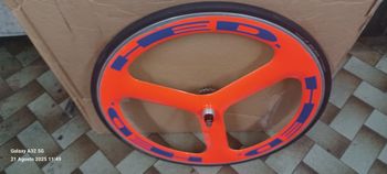Used no brand 3 RAZZE POSTERIORE Wheels