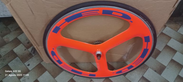 Brugt no brand 3 RAZZE POSTERIORE bike — billede 1 af 2
