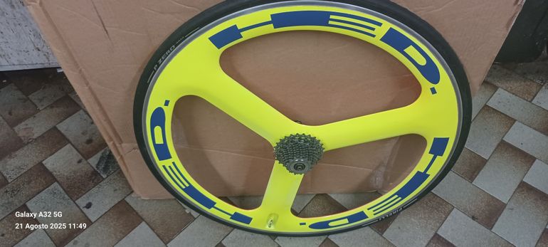 Brugt no brand 3 RAZZE POSTERIORE bike — billede 2 af 2