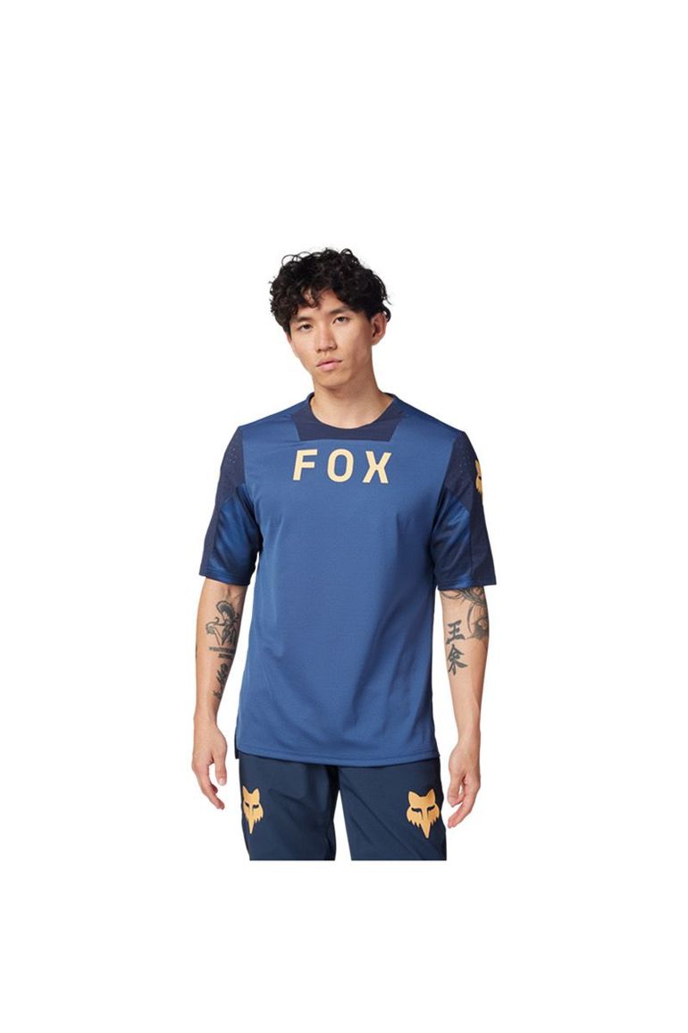 Used Fox Maglia  Defend SS Jersey Taunt Blu 2025 bike — image 3 of 4