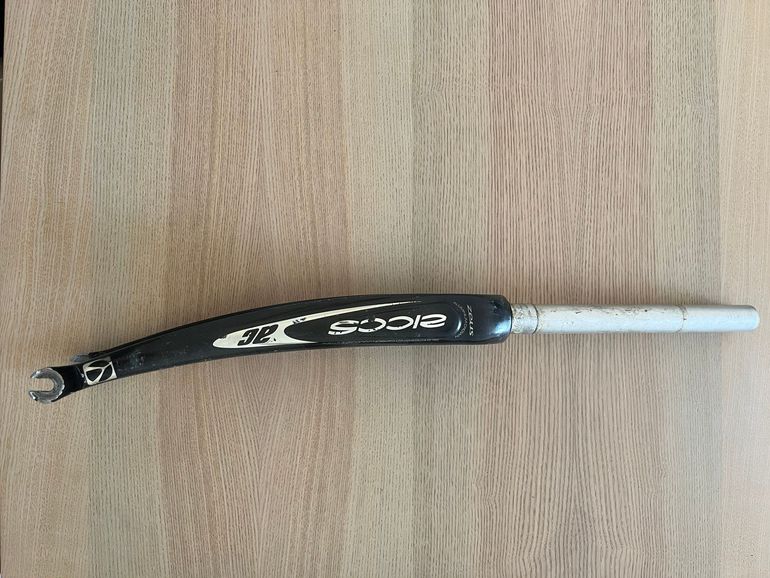 Used Zeus carbone bike — image 3 of 4