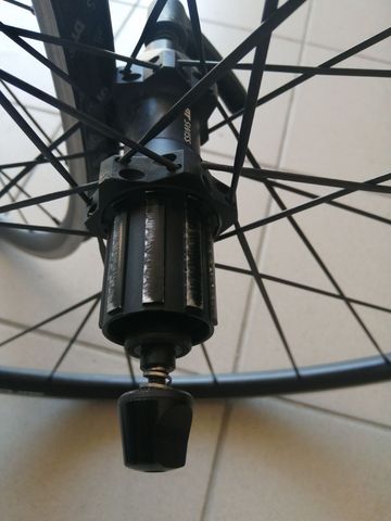 Brugt Dt Swiss Spline P1800 bike — billede 2 af 4