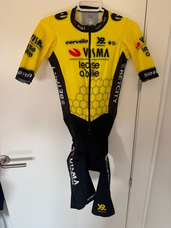 Used Yellow brand ROADSUIT VISMA LEASE A BIKE S 2025 Cycling Clothing
