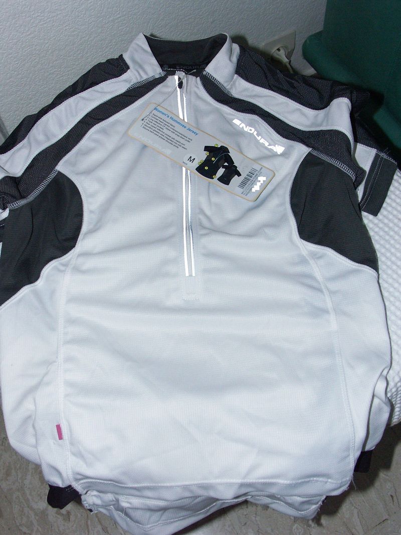 Used Endura MAILLOT CYCLISME ÉTÉ FEMME HUMMVEE MANCHES COURTES BLANC TAILLE M NEUF ! Cycling Clothing