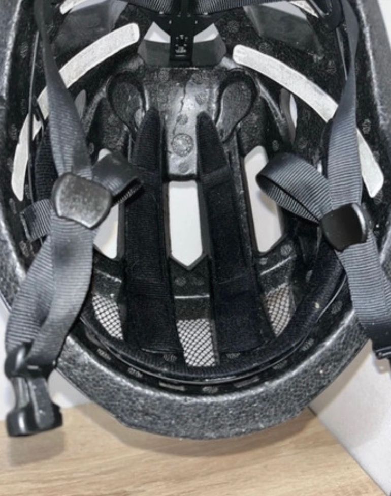 Used abus macator 2019 bike — image 4 of 4