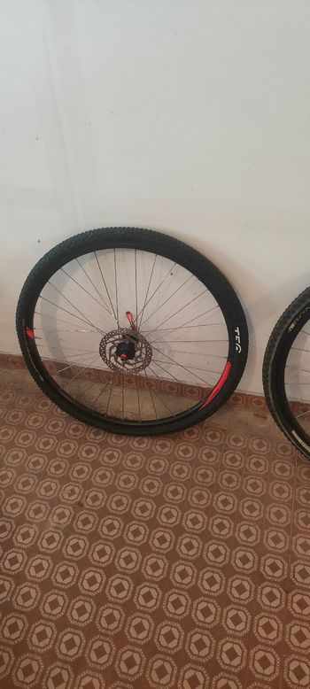 Used cube avenus 2022 bike — image 2 of 3