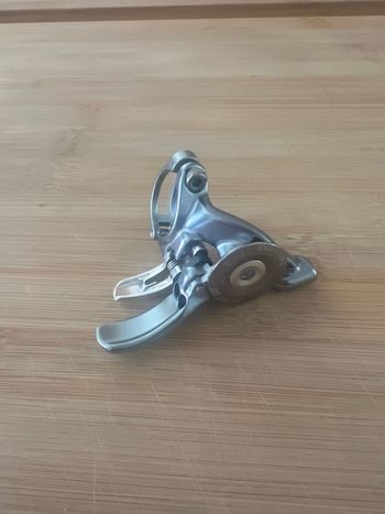 Used Dt Swiss two in one lockout 2025 bike — image 1 of 2