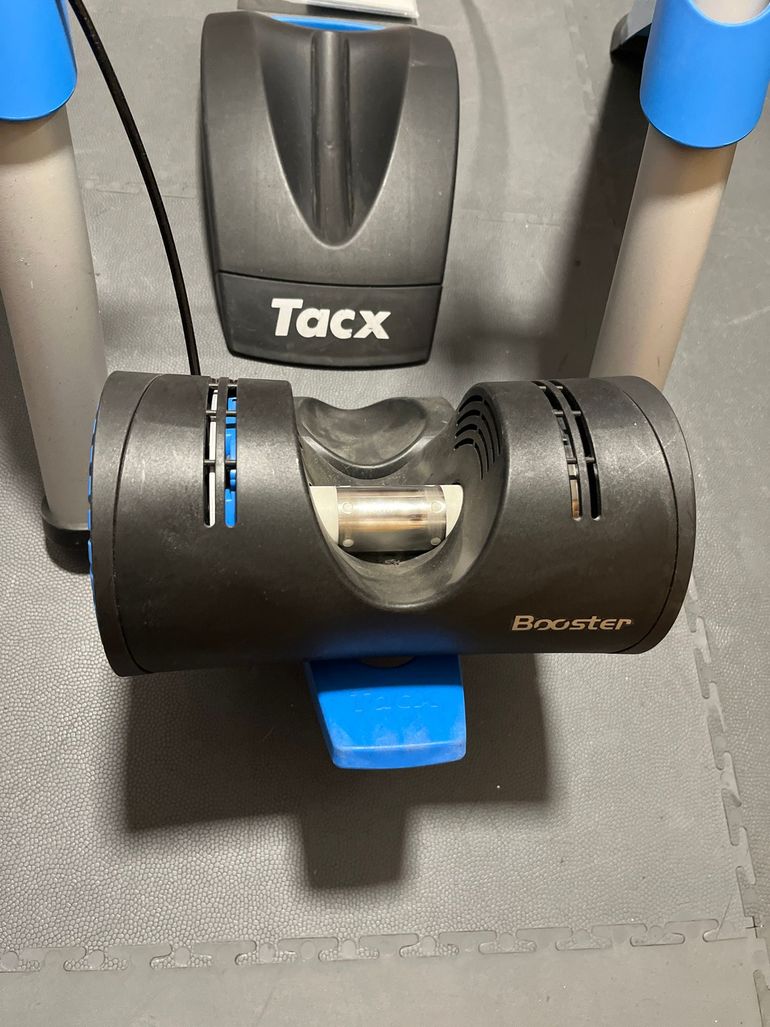 Used Tacx Booster 2020 bike — image 2 of 4