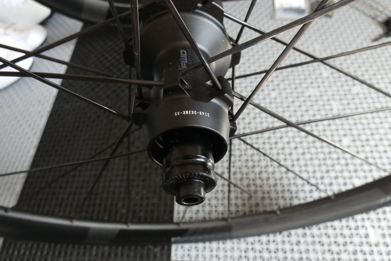Used Ffwd F6R Tubular Rim Brake bike — image 8 of 15