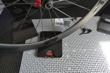 Used Ffwd F6R Tubular Rim Brake bike — image 14 of 15