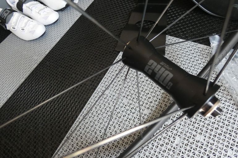 Used Ffwd F3R Tubular Rim Brake bike — image 6 of 15