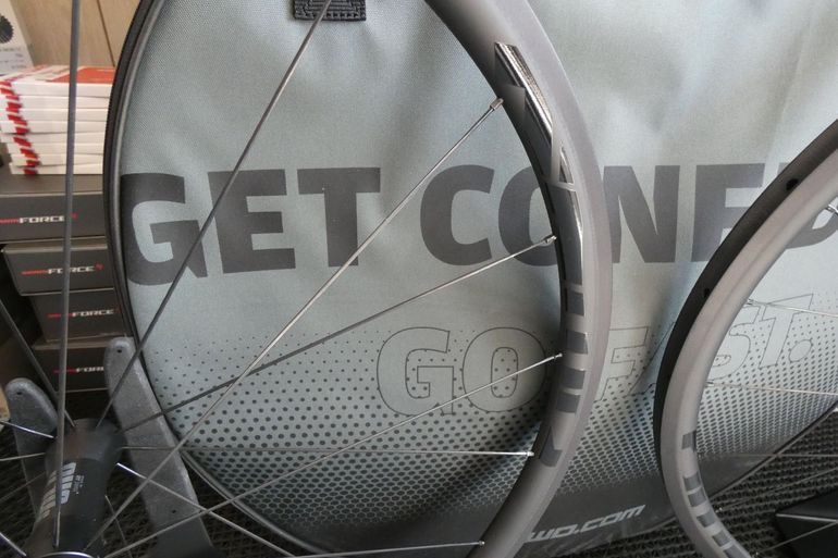 Used Ffwd F3R Tubular Rim Brake bike — image 2 of 15