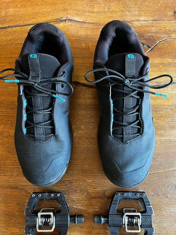 Used Crankbrothers MALLET ENDURO LACE CLIP-IN SHOES - BLACK/BLUE 2024 Cycling Shoes