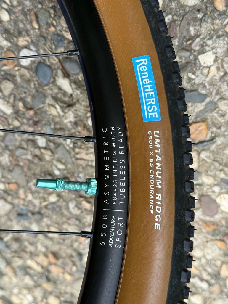 Hunt Mason x Hunt 650B Adventure Sport Disc Wheelset 2022