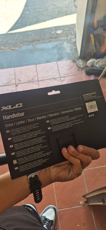 Used Xlc handlebar 2024 bike — image 2 of 3