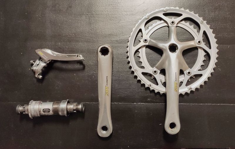 Gebrauchtes Shimano 105 1998 Drivetrain & Pedals