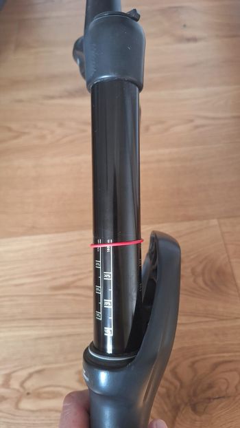 Used RockShox Lyric RCT3 2022 bike — image 2 of 6