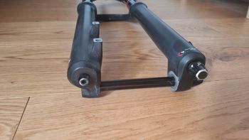 Used RockShox Lyric RCT3 2022 bike — image 6 of 6