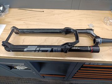 Brugt RockShox SID ULTIMADE 35 2022 bike — billede 2 af 5