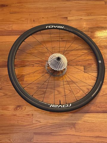 Used Roval Alpinist SLX Disc 2023 bike — image 2 of 7