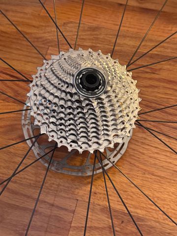 Used Roval Alpinist SLX Disc 2023 bike — image 3 of 7