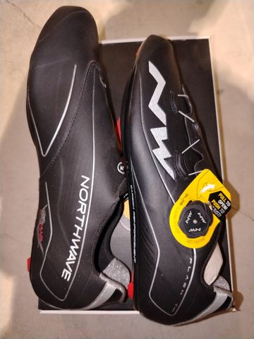 Northwave flashth 2025 bike usato — immagine 3 di 4
